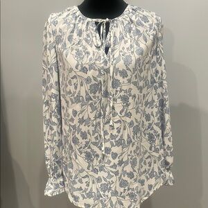 Floral Blue and White Women's Top